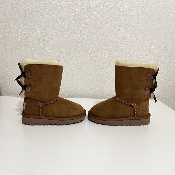 UGG Australia Bailey Bow II Boots Chestnut Toddler Girls Size 8 NEW in BOX - Picture 4 of 14
